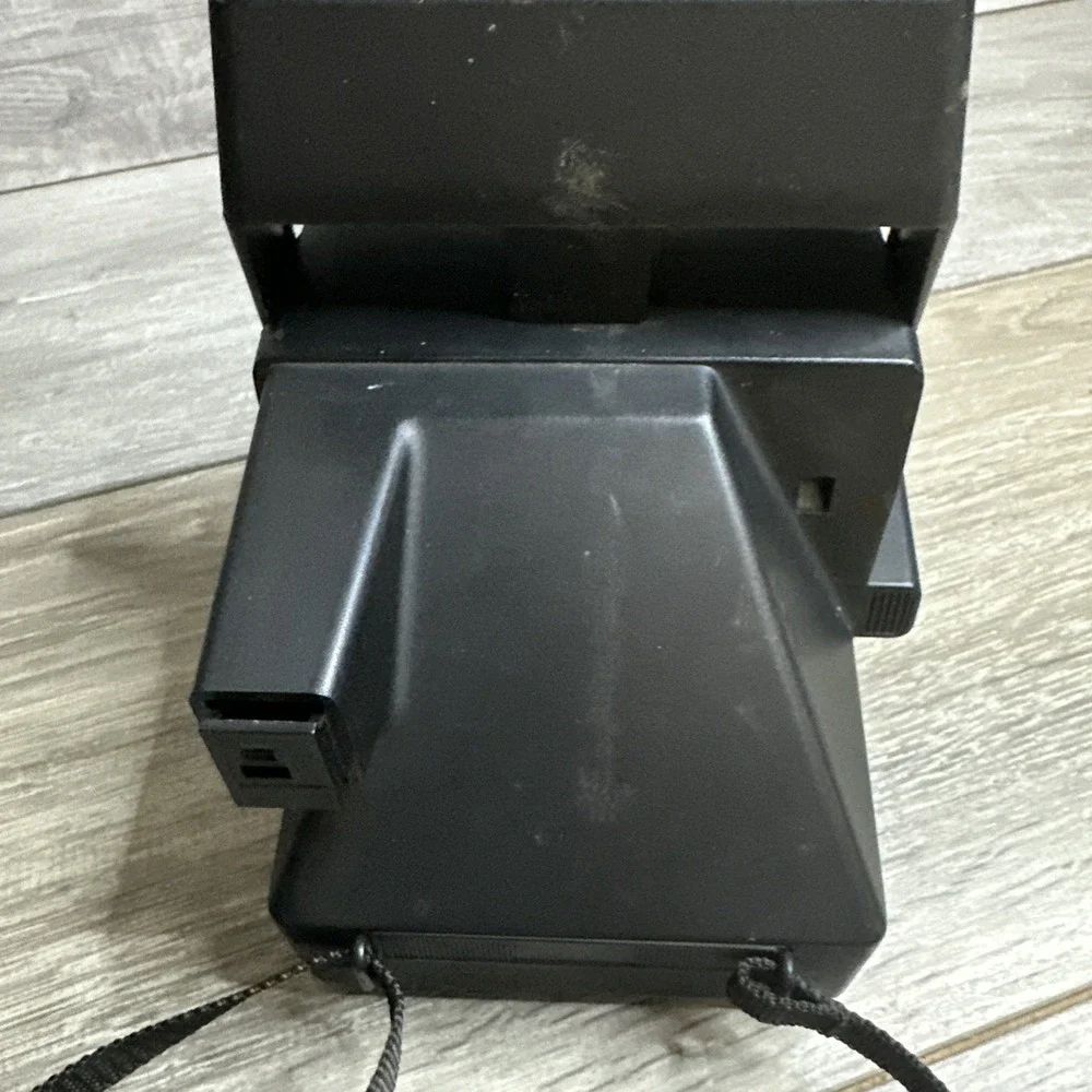 Polaroid‎ Sun 600 LMS Instant Film Camera Light Management System VIntage